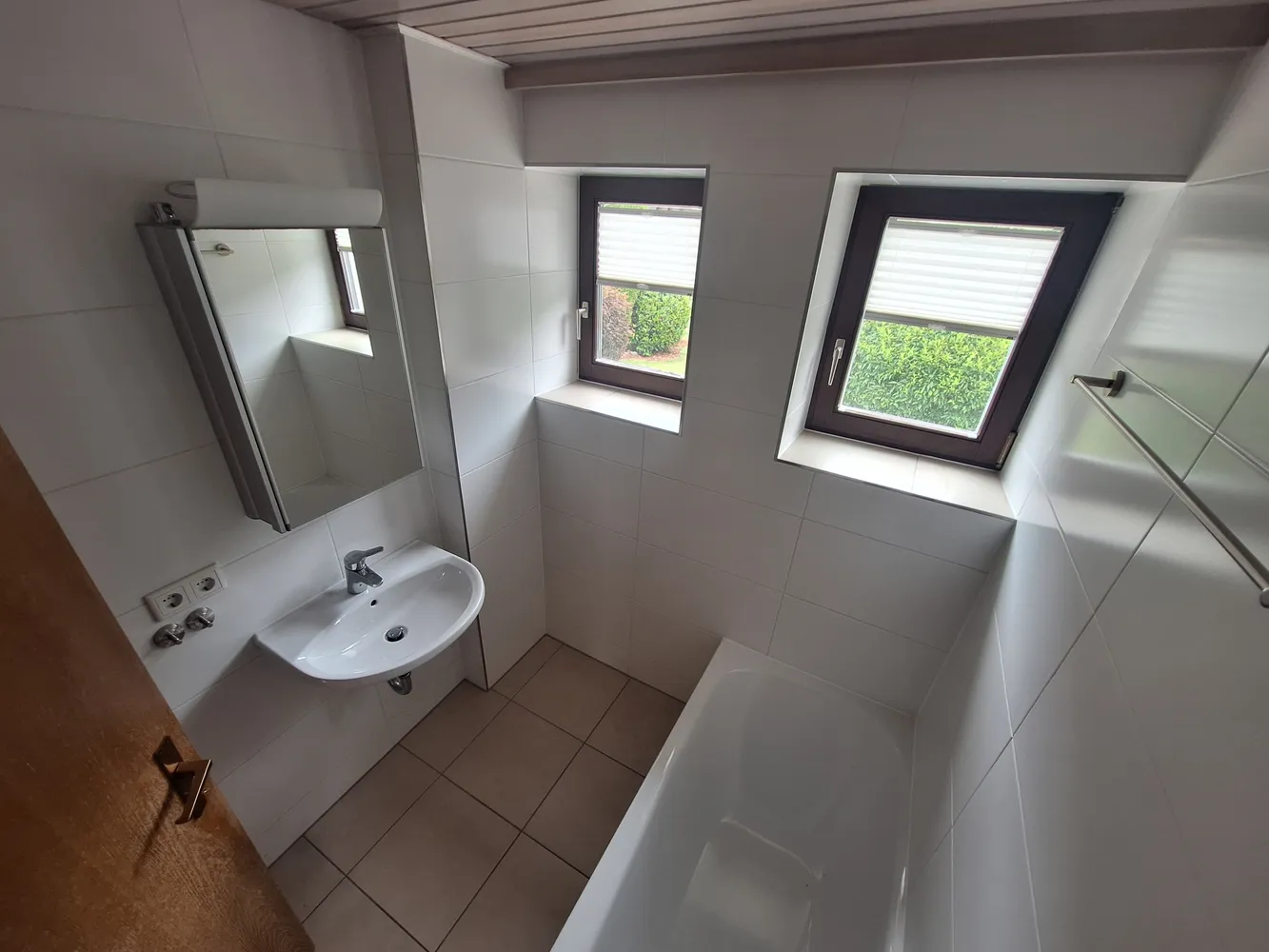 4 Zimmer Wohnung mit 130 m² in Erding – Bild 1