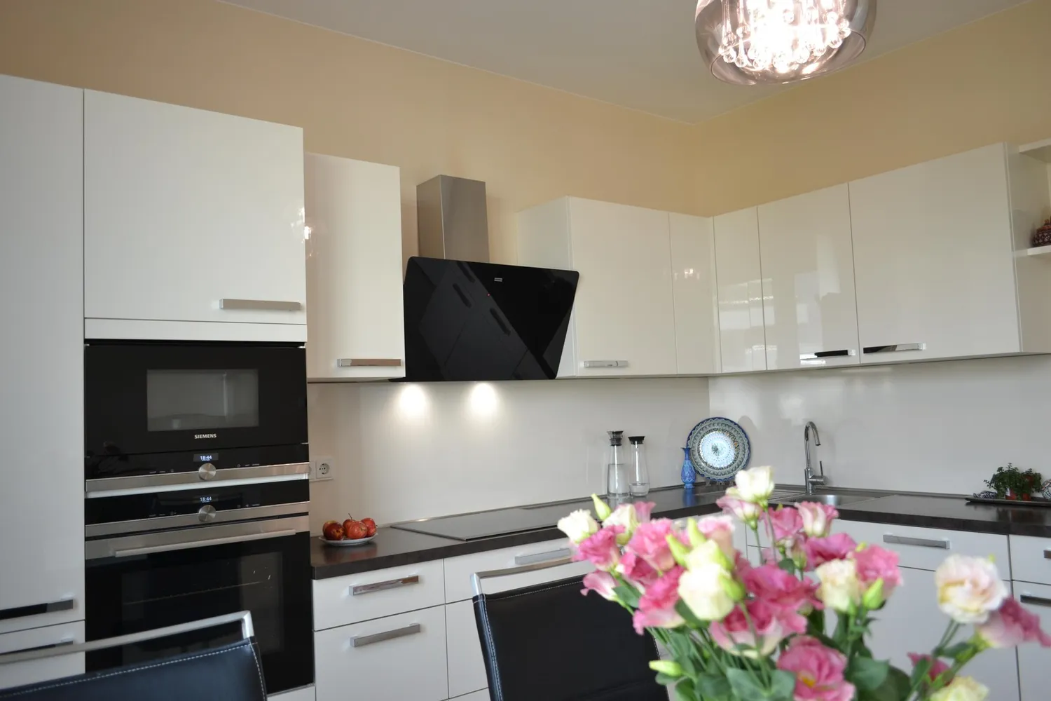 3 Zimmer Wohnung mit 87 m² in Frankfurt am Main – Bild 11