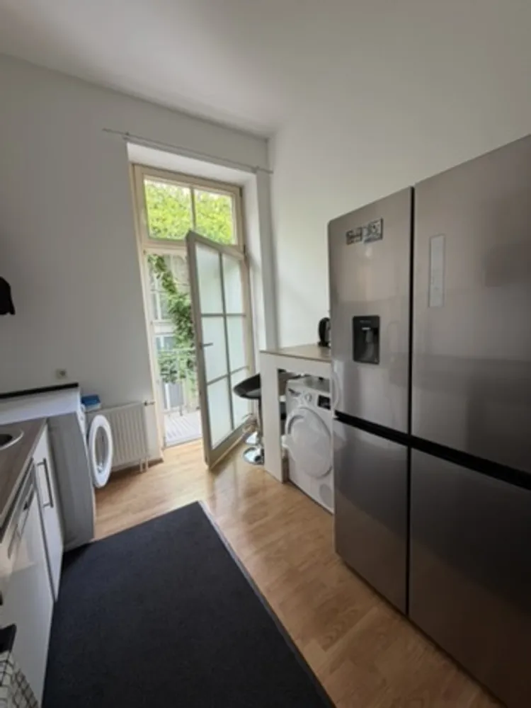 2 Zimmer Wohnung mit 55 m² in Augsburg – Bild 2