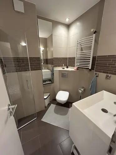 2 Zimmer Wohnung mit 67 m² in Köln – Bild 9