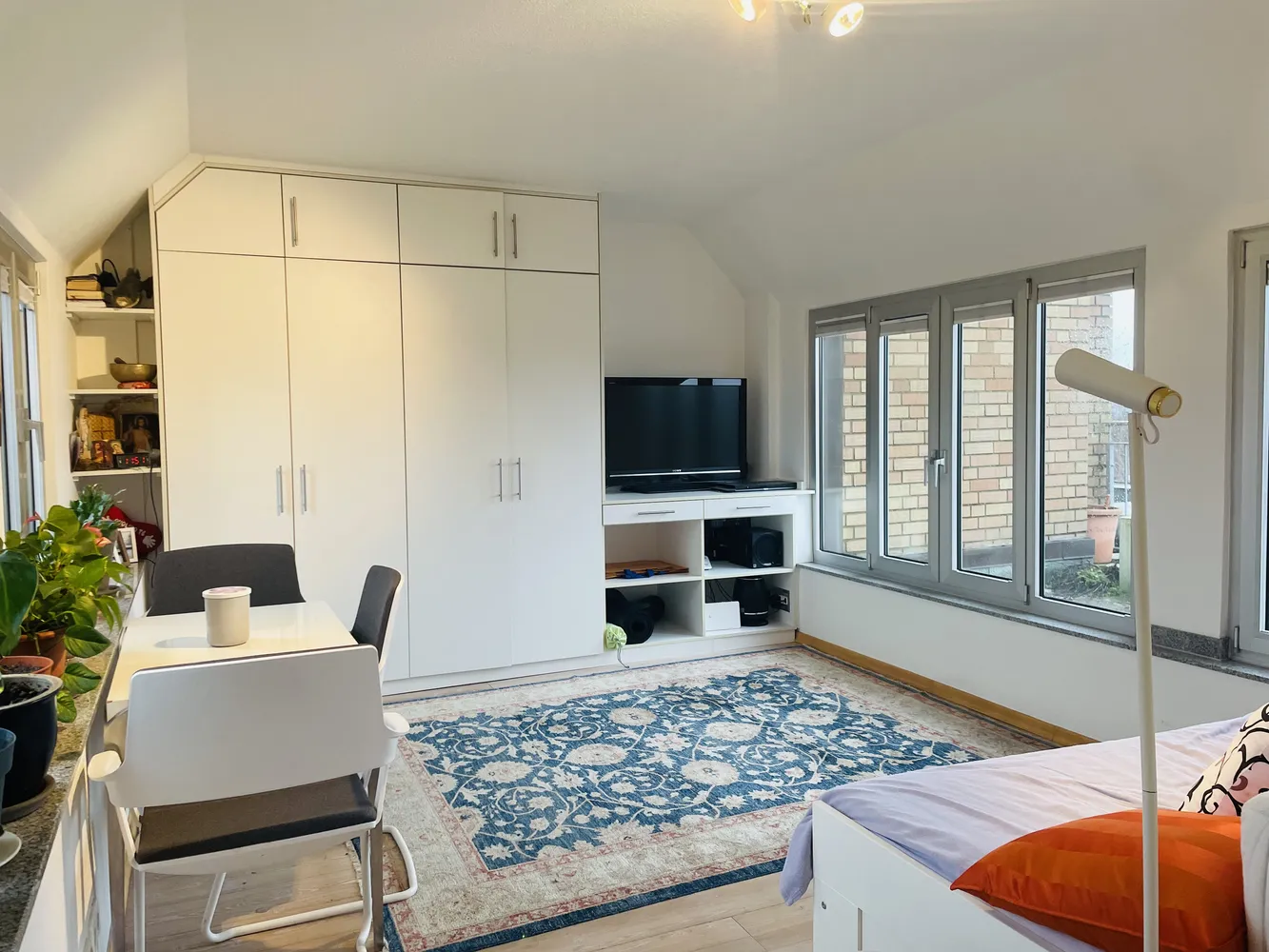 1 Zimmer Wohnung mit 30 m² in Düsseldorf – Bild 2
