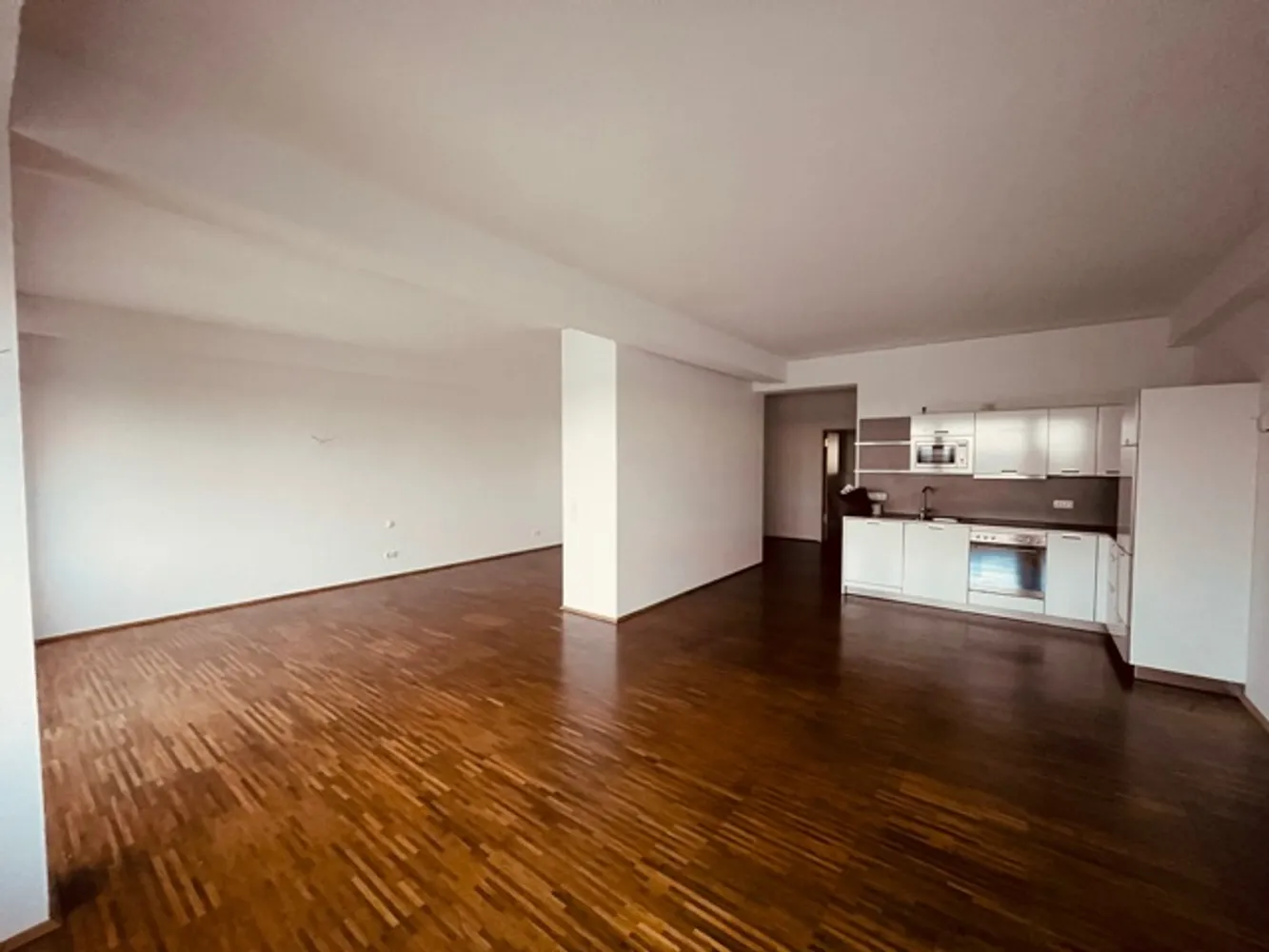 2 room apartment with 67 m² in Frankfurt am Main – Photo 5