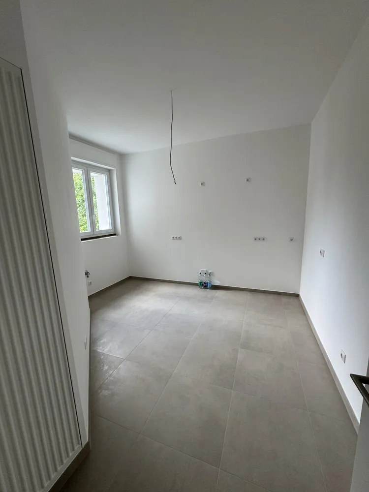 3 Zimmer Wohnung mit 103 m² in Frankfurt am Main – Bild 4