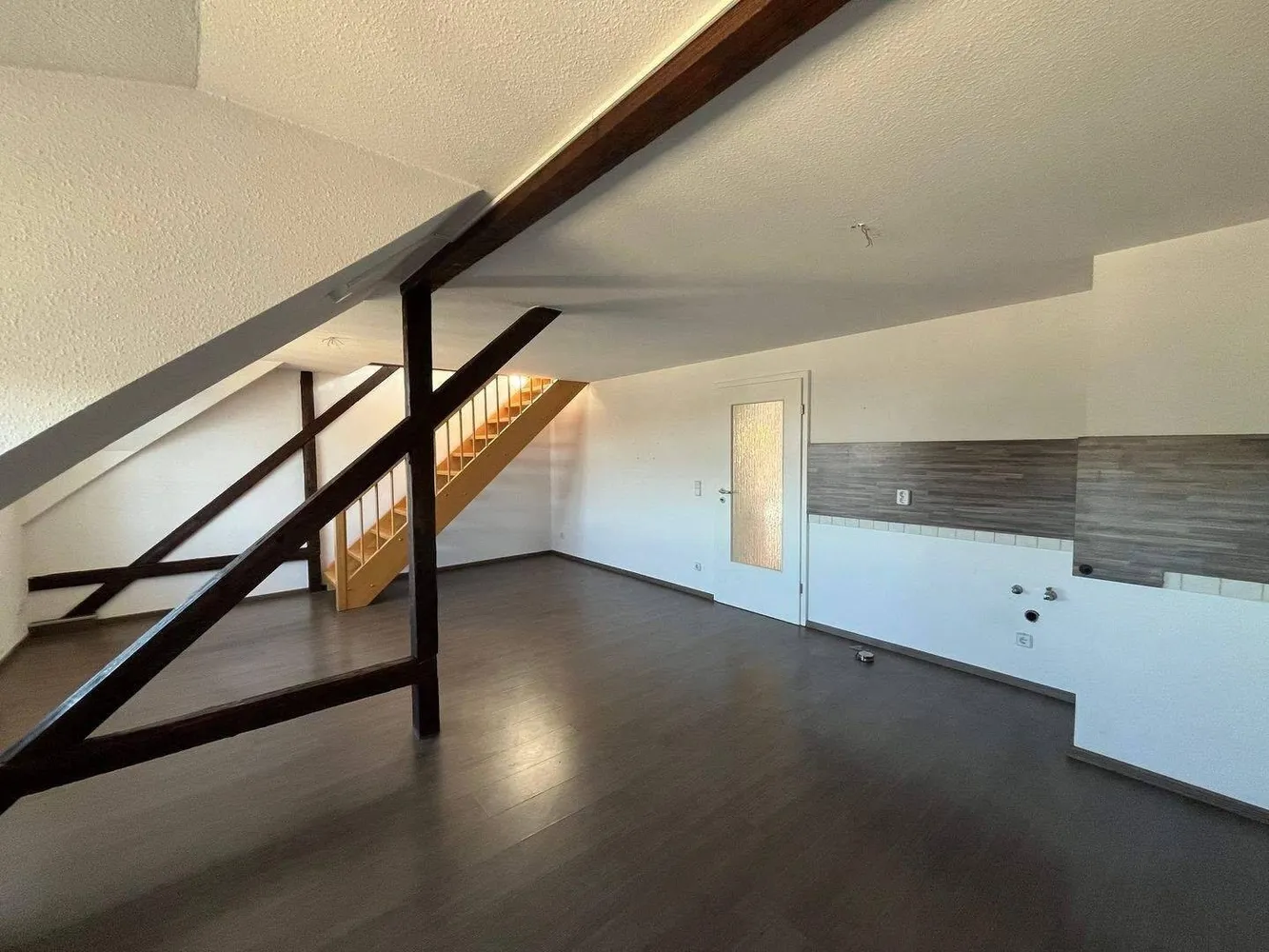 3 room apartment with 75 m² in Chemnitz – Photo 3