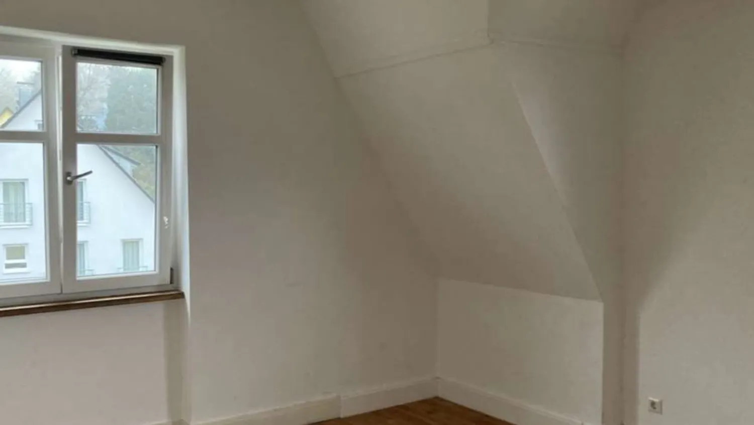 3 Zimmer Wohnung mit 95 m² in Baden-Baden – Bild 2
