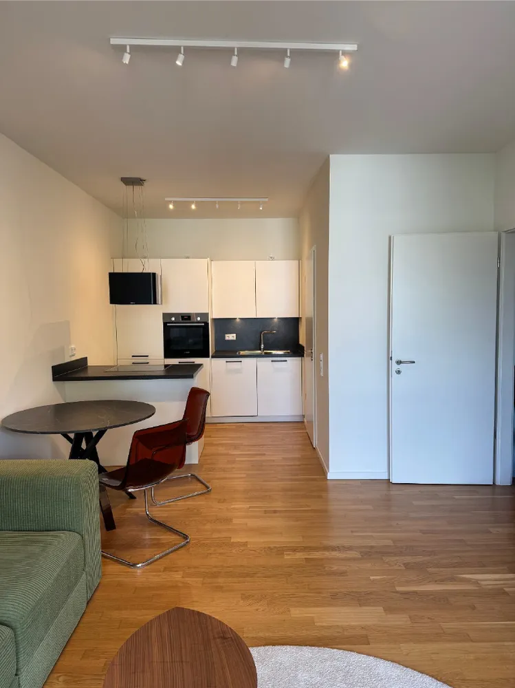 2 room apartment with 60 m² in Berlin – Photo 11