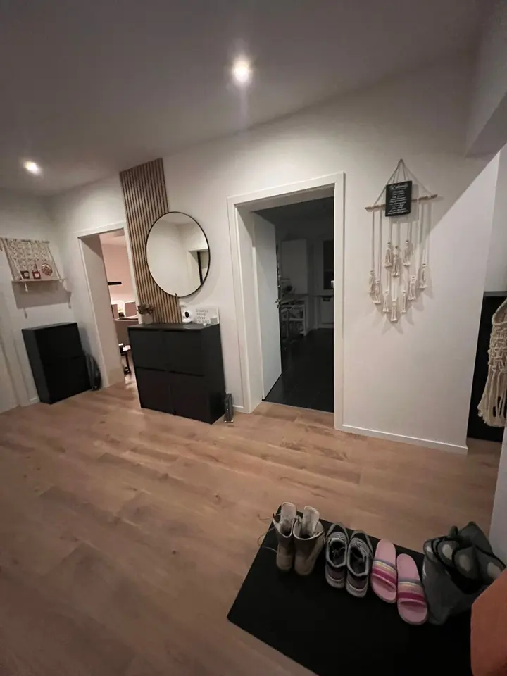 4 Zimmer Wohnung mit 100 m² in Saarbrücken – Bild 2