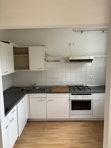 2 Zimmer Wohnung mit 60 m² in Berlin – Bild 6