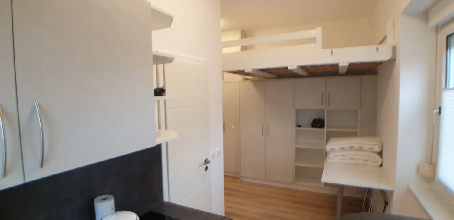1 Zimmer Wohnung mit 15 m² in Dresden – Bild 2