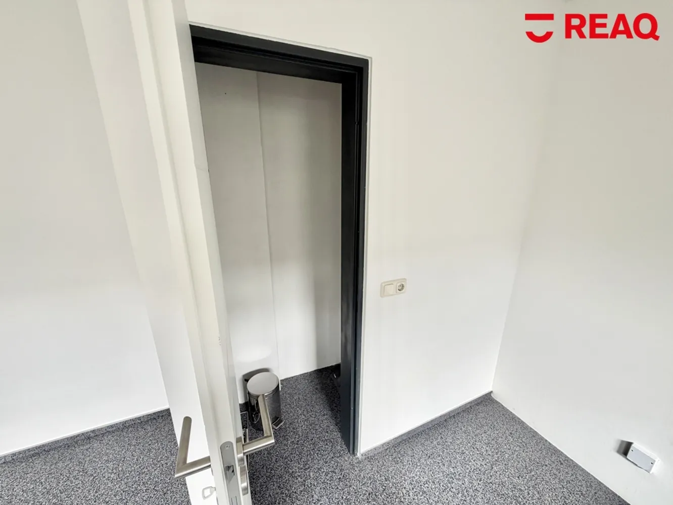 2 Zimmer Wohnung mit 76 m² in Aachen – Bild 8