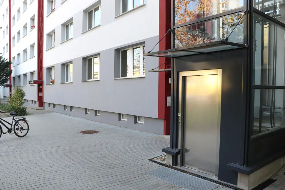 3 Zimmer Wohnung mit 102 m² in Dessau-Roßlau – Bild 2