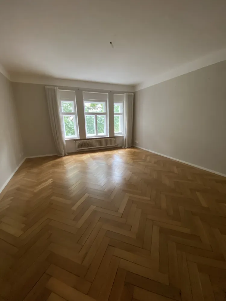 5 room apartment with 212 m² in Munich – Photo 6