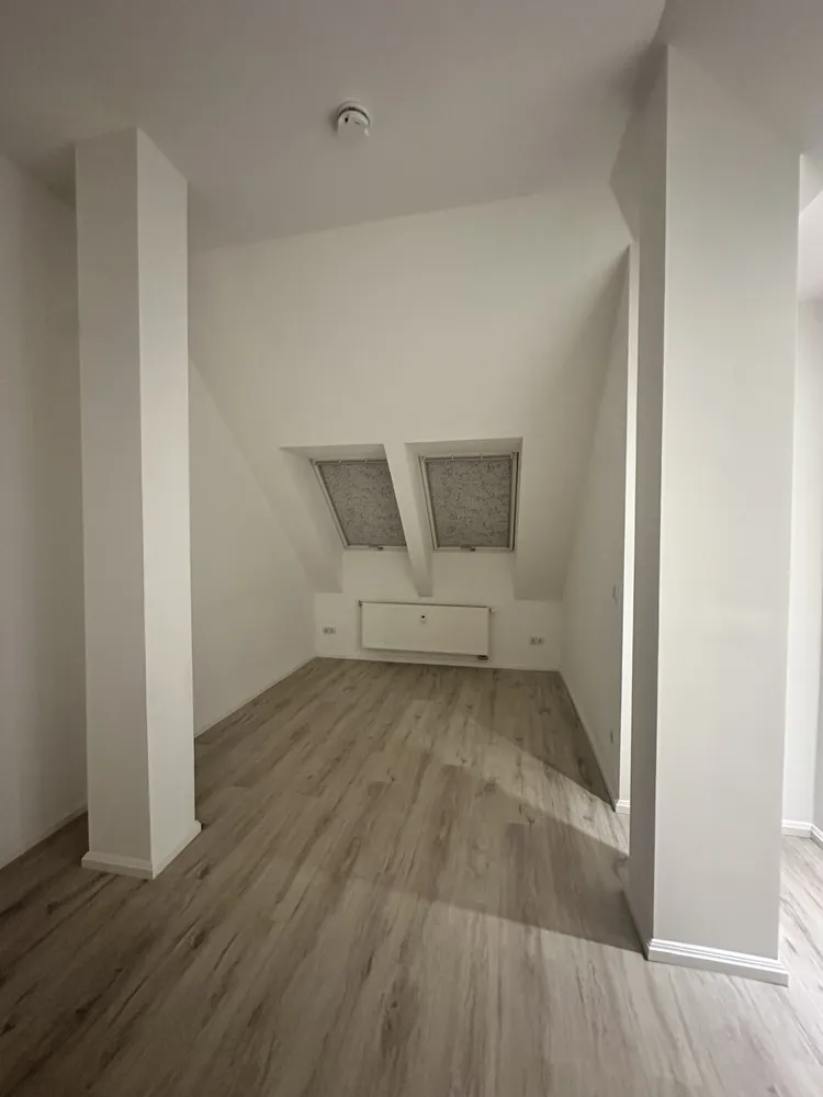 4 Zimmer Wohnung mit 120 m² in Berlin – Bild 11