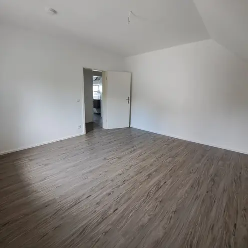 2 Zimmer Wohnung mit 67 m² in Solingen – Bild 11