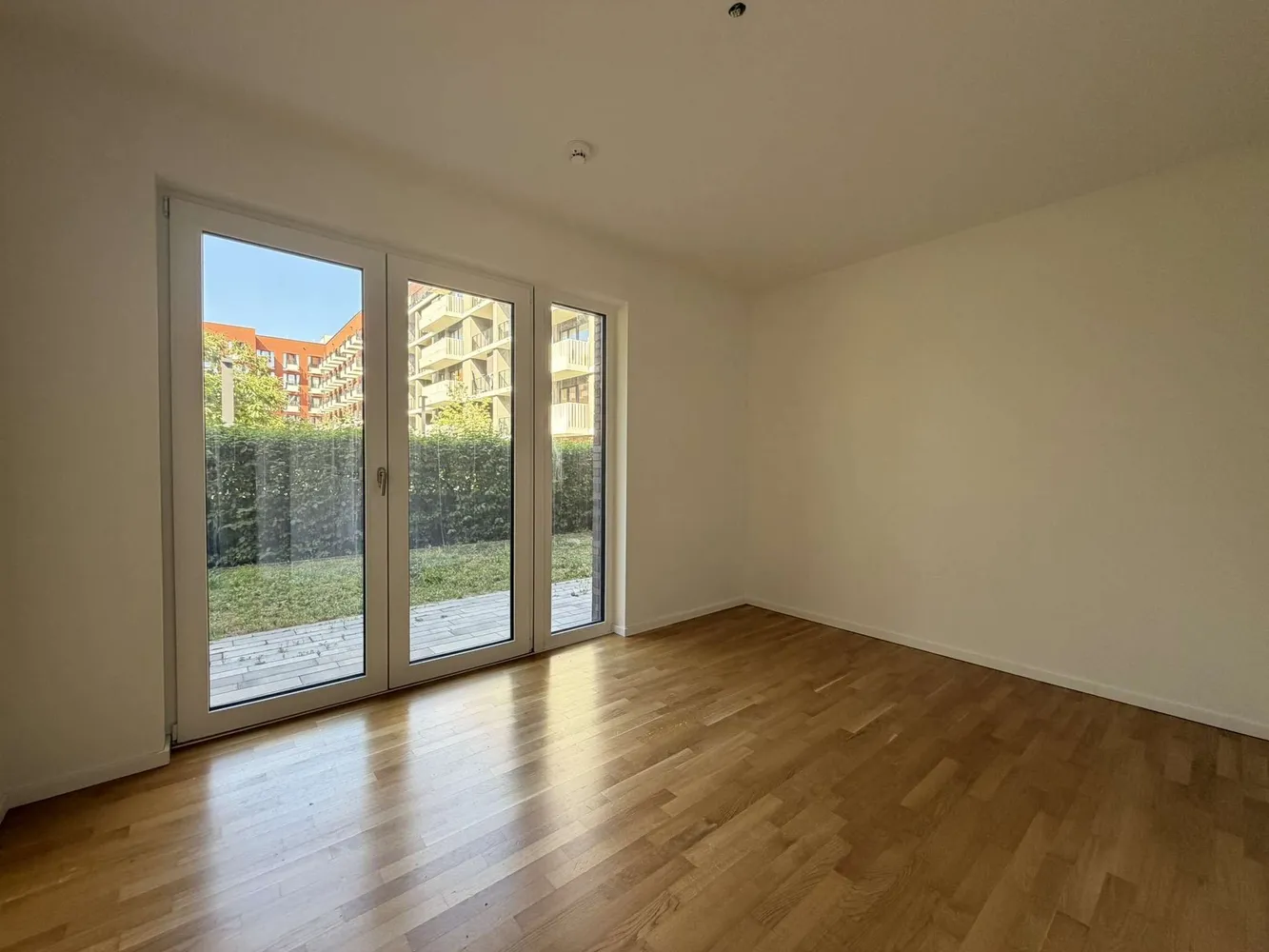 2 Zimmer Wohnung mit 77 m² in Berlin – Bild 6