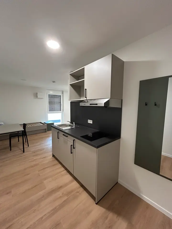 2 Zimmer Wohnung mit 27 m² in Erlangen – Bild 2