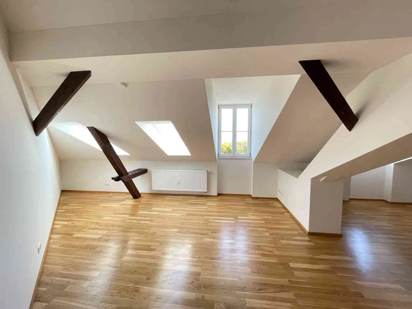 2 Zimmer Wohnung mit 75 m² in München – Bild 5