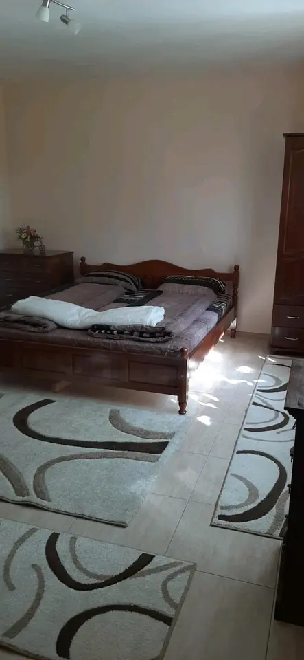 2 Zimmer Haus mit 50 m² in Leverkusen – Bild 2