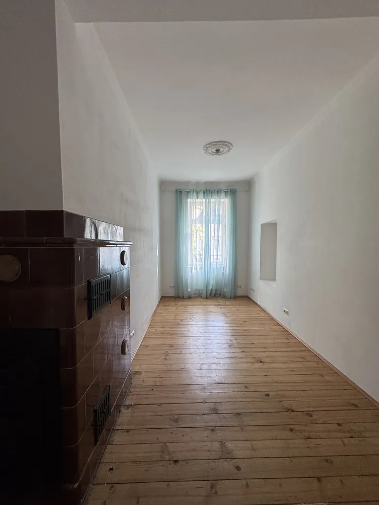 4 Zimmer Wohnung mit 75 m² in Karlsruhe – Bild 2