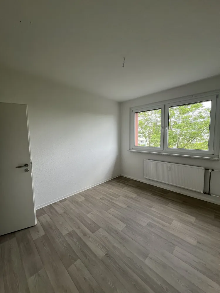 3 Zimmer Wohnung mit 56 m² in Halle (Saale) – Bild 2