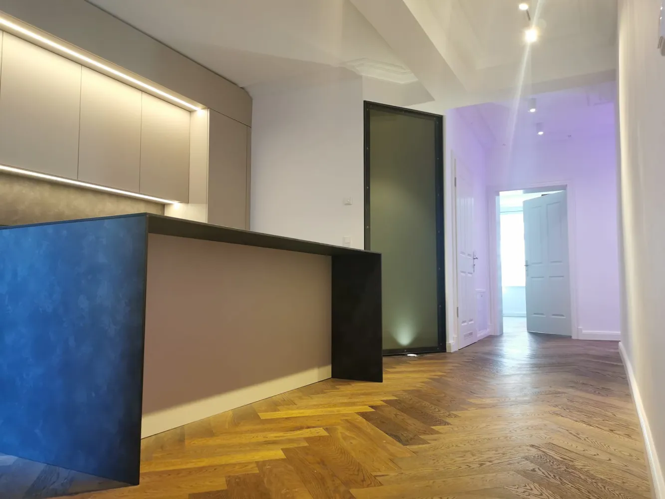 5 Zimmer Wohnung mit 142 m² in München – Bild 1
