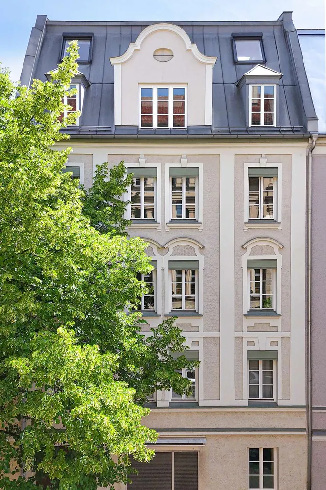 5 Zimmer Wohnung mit 158 m² in München – Bild 4
