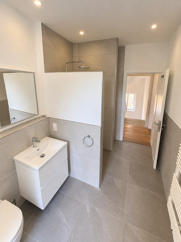 5 Zimmer Wohnung mit 145 m² in München – Bild 5