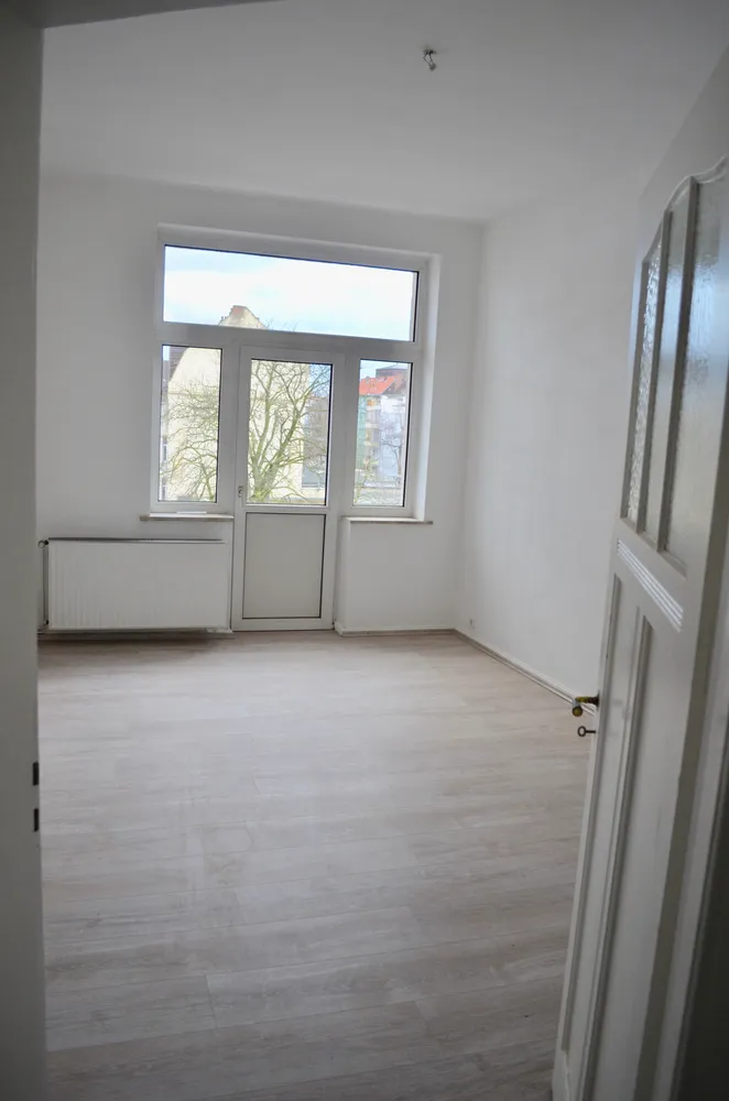 4 Zimmer Wohnung mit 105 m² in Hannover – Bild 3