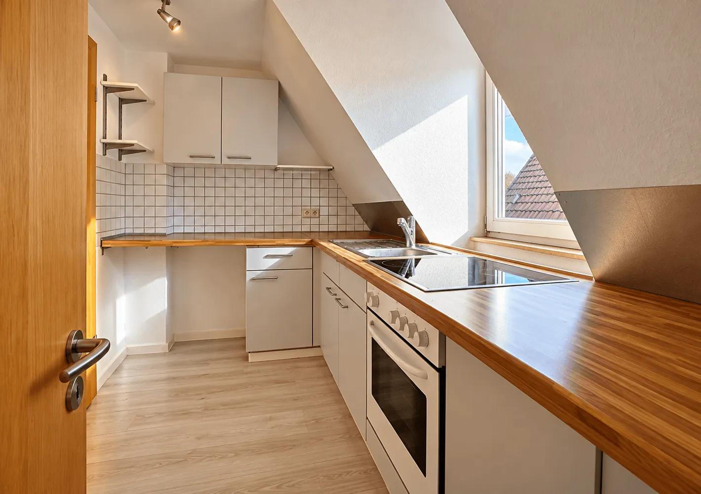 2 Zimmer Wohnung mit 75 m² in Rottenburg am Neckar – Bild 4