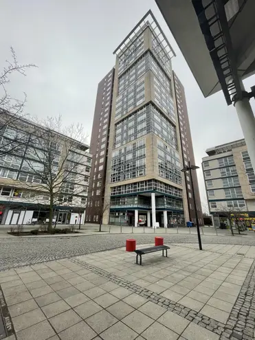2 Zimmer Wohnung mit 66 m² in Potsdam – Bild 2