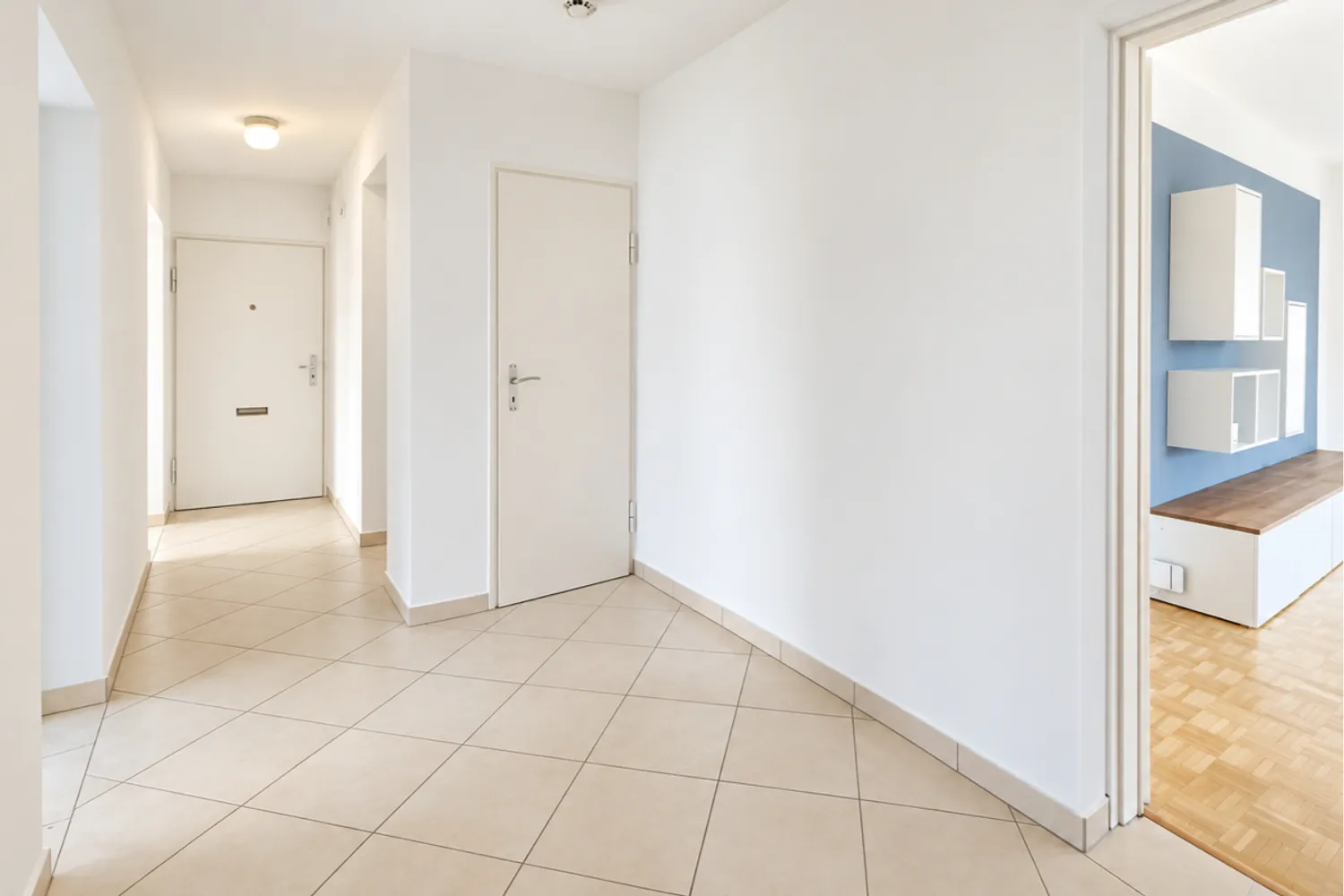 3 Zimmer Wohnung mit 70 m² in München – Bild 4