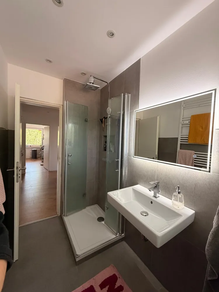 2 Zimmer Wohnung mit 62 m² in Köln – Bild 11