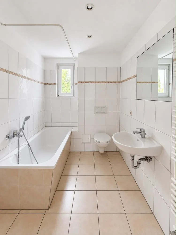 2 room apartment with 45 m² in Magdeburg – Photo 2