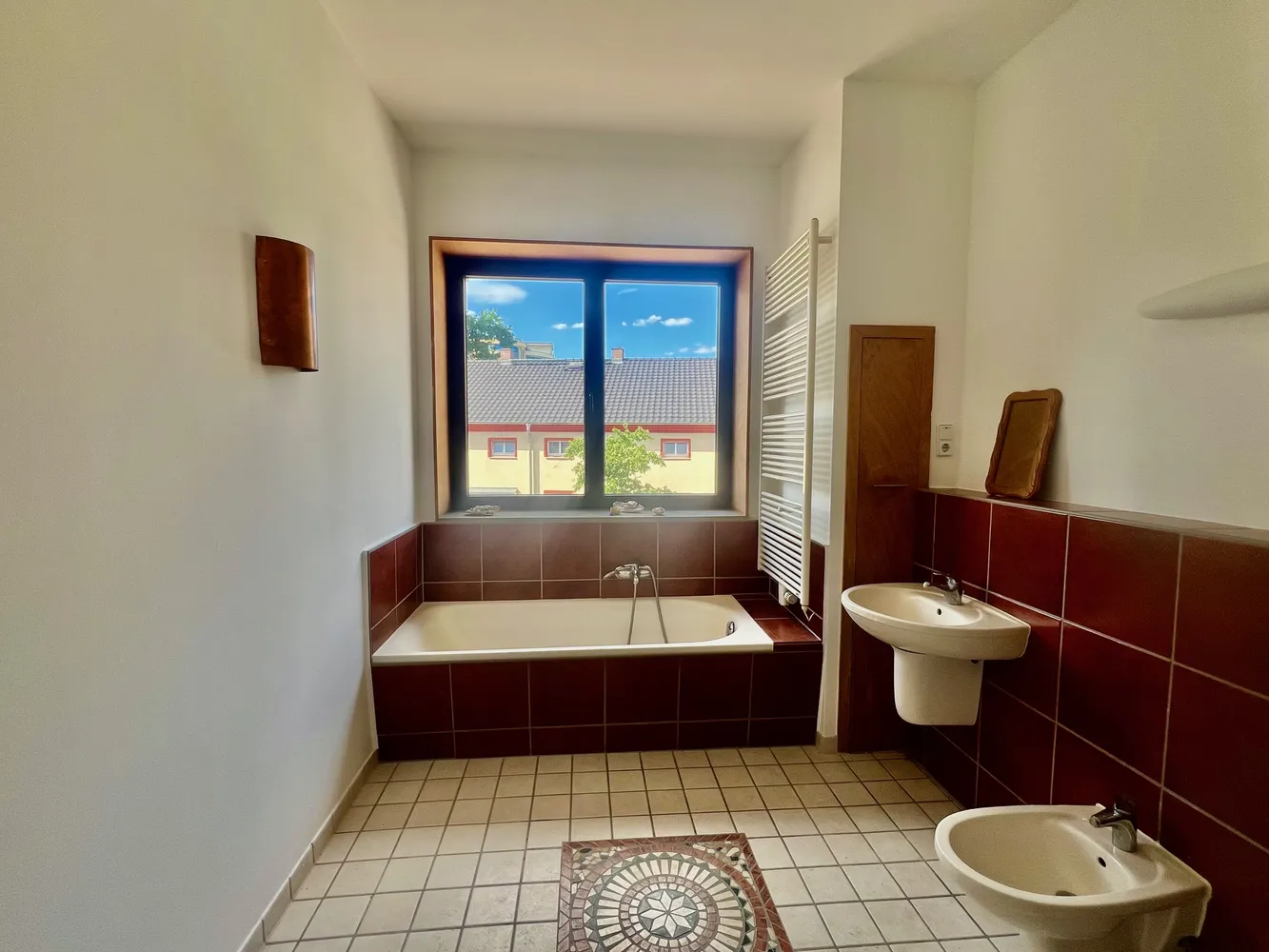 5 Zimmer Wohnung mit 202 m² in Cottbus – Bild 3