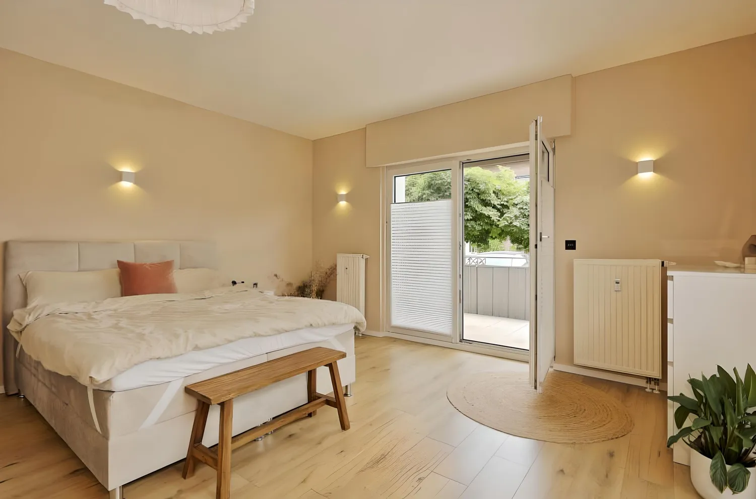 8 Zimmer Wohnung mit 215 m² in Duisburg – Bild 6
