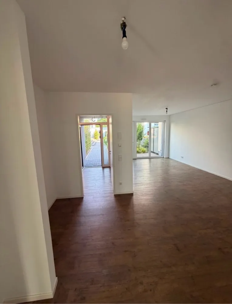2 Zimmer Wohnung mit 74 m² in Bonn – Bild 6