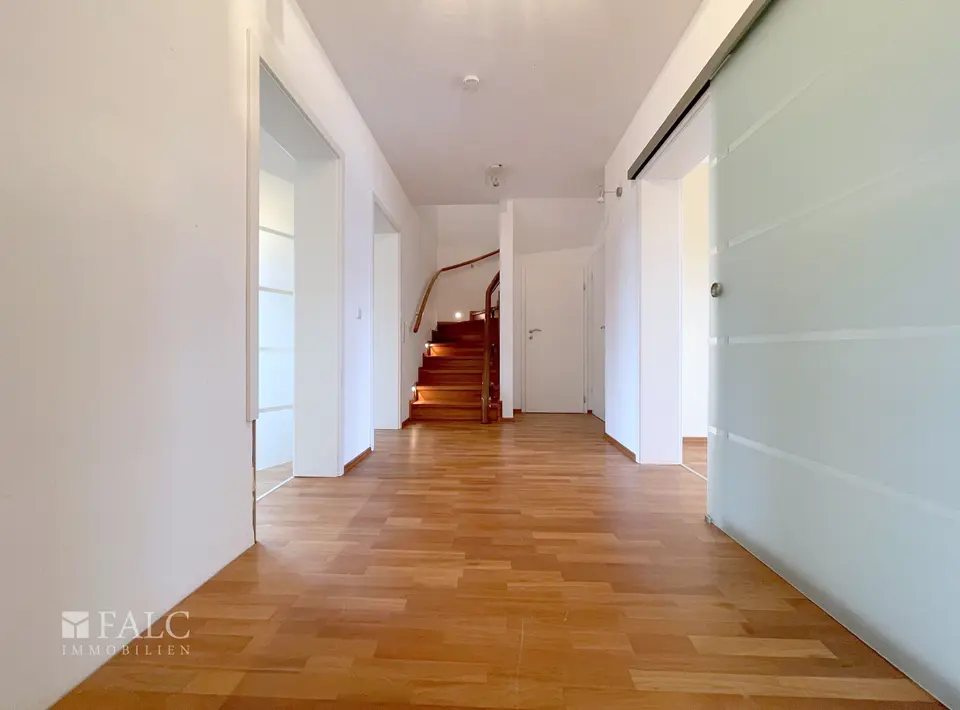 4 Zimmer Wohnung mit 158 m² in Troisdorf – Bild 5