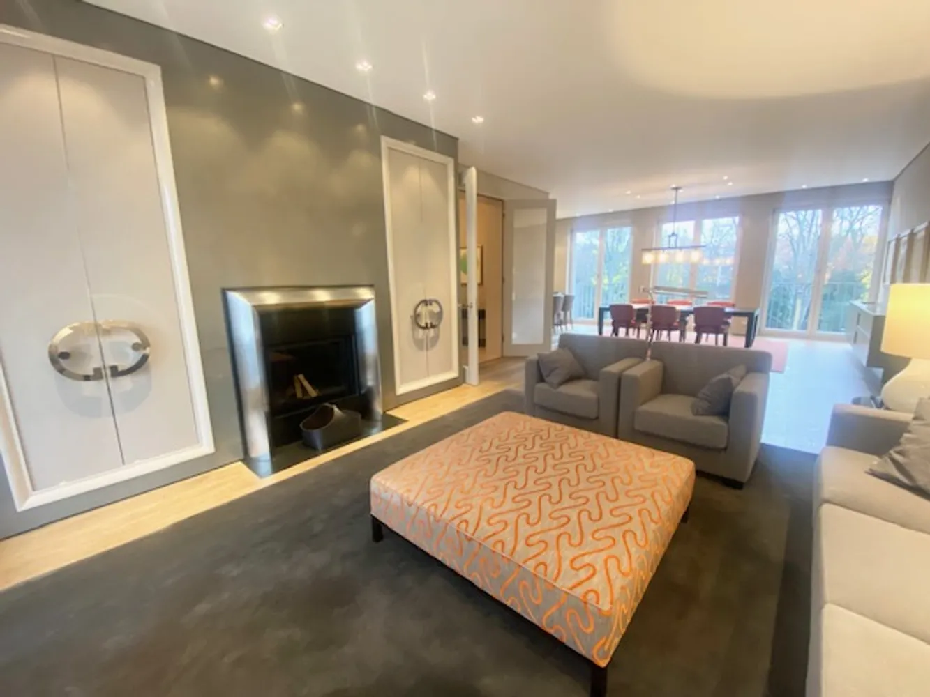 2 Zimmer Wohnung mit 150 m² in Düsseldorf – Bild 4