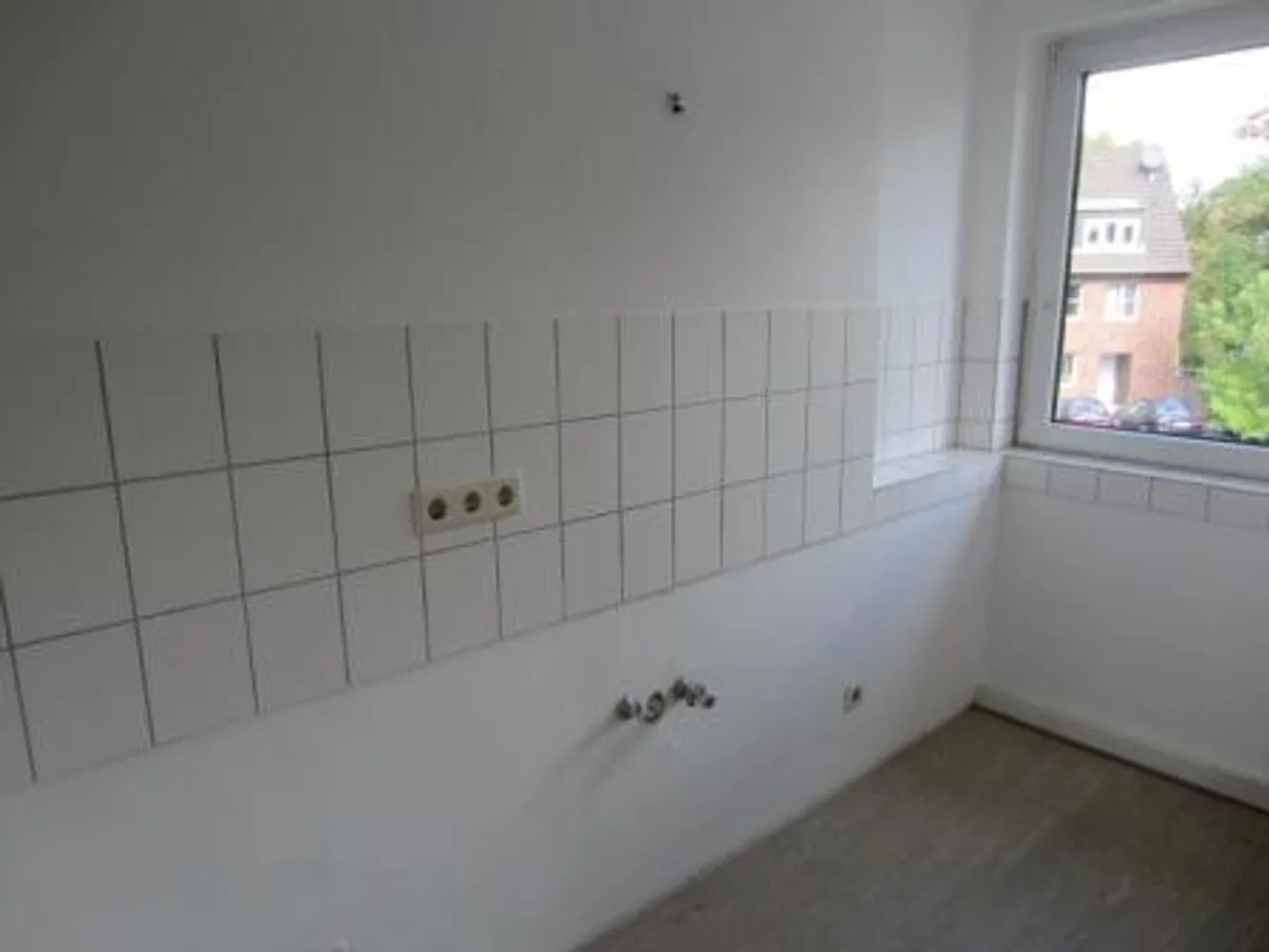 2 Zimmer Wohnung mit 55 m² in Neuss – Bild 2