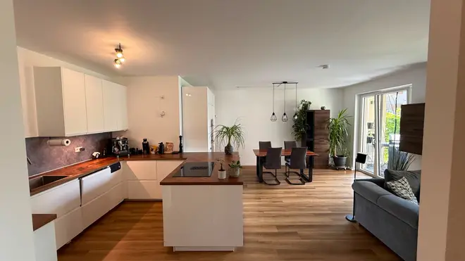 5 Zimmer Wohnung mit 129 m² in Köln – Bild 3