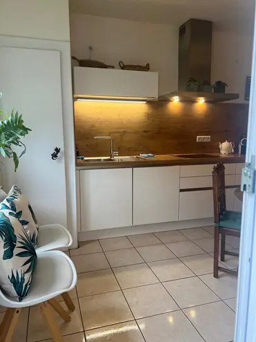 2 Zimmer Wohnung mit 77 m² in Düsseldorf – Bild 3
