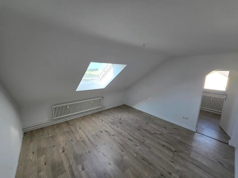 5 Zimmer Wohnung mit 70 m² in Ansbach – Bild 1