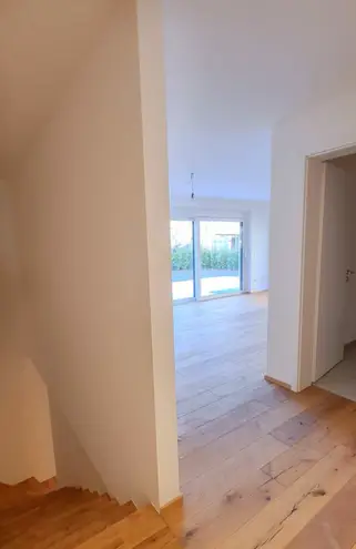3 Zimmer Wohnung mit 107 m² in München – Bild 5