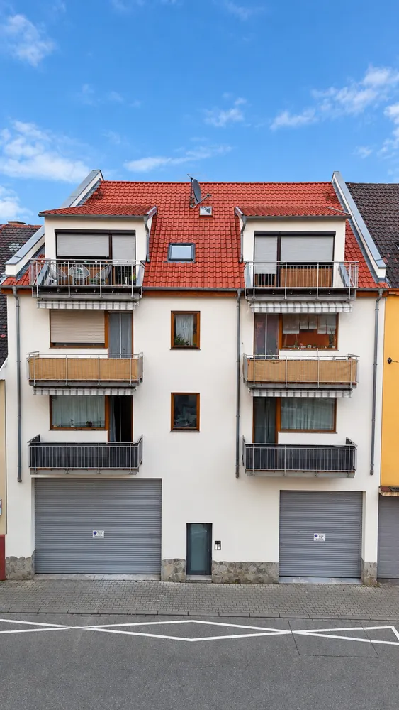 4 Zimmer Wohnung mit 122 m² in Mannheim – Bild 2