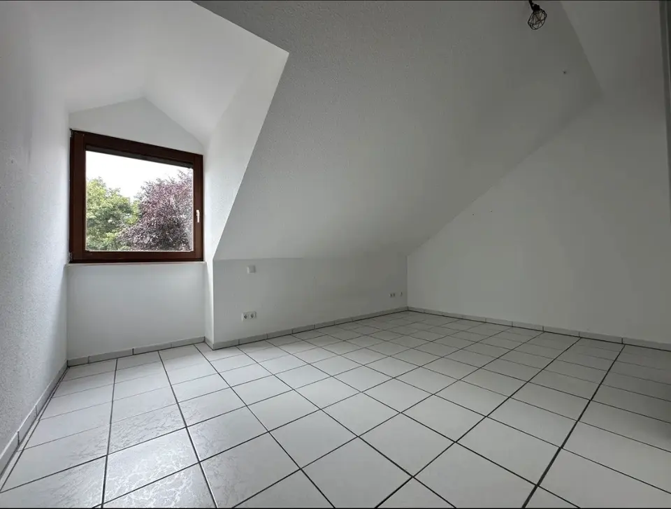 3 room apartment with 110 m² in Rüsselsheim am Main – Photo 6