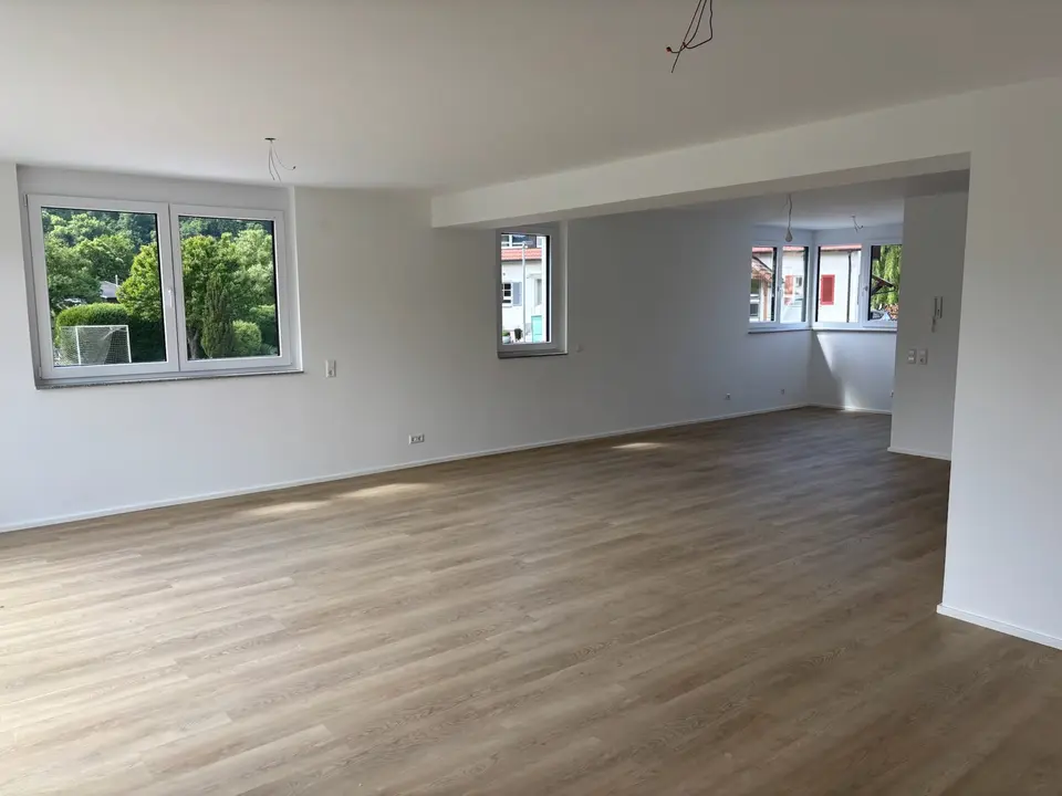 5 Zimmer Haus mit 150 m² in Freiburg im Breisgau – Bild 2