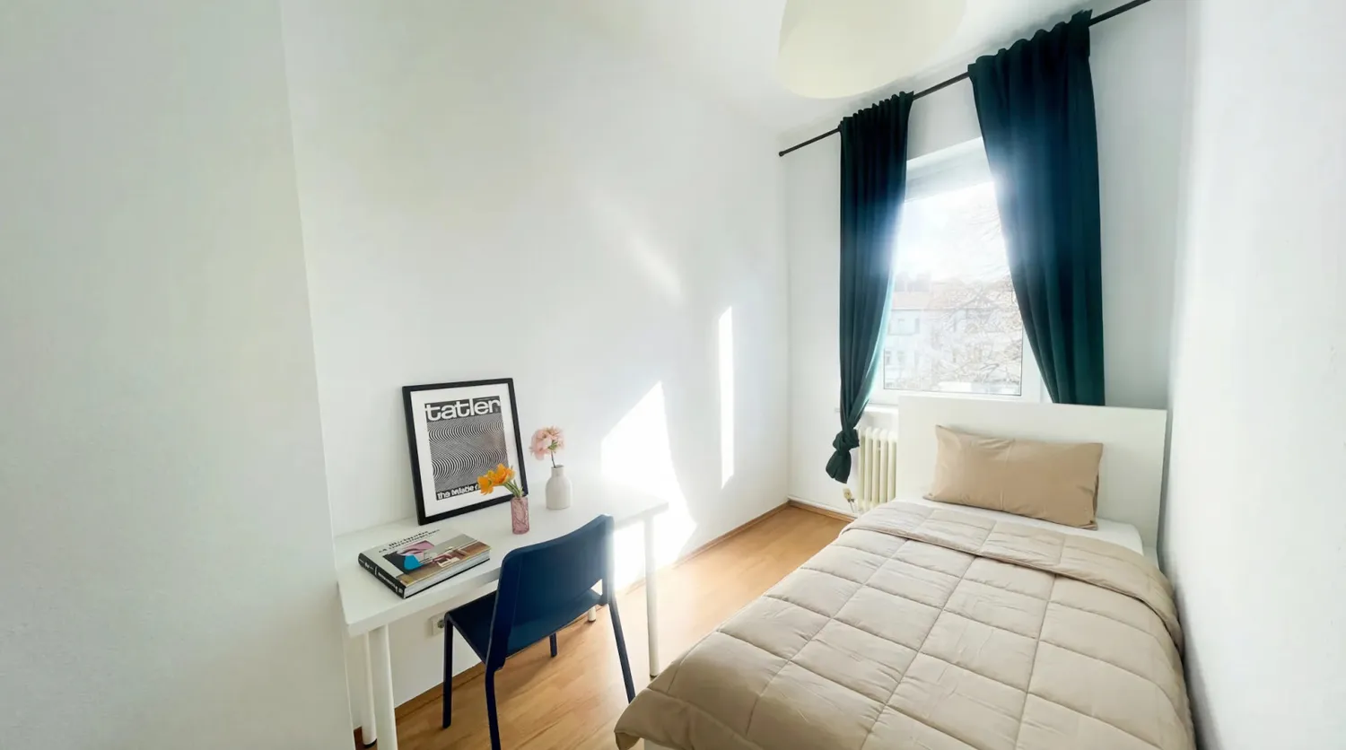 Shared room with 9 m² in Berlin – Photo 3