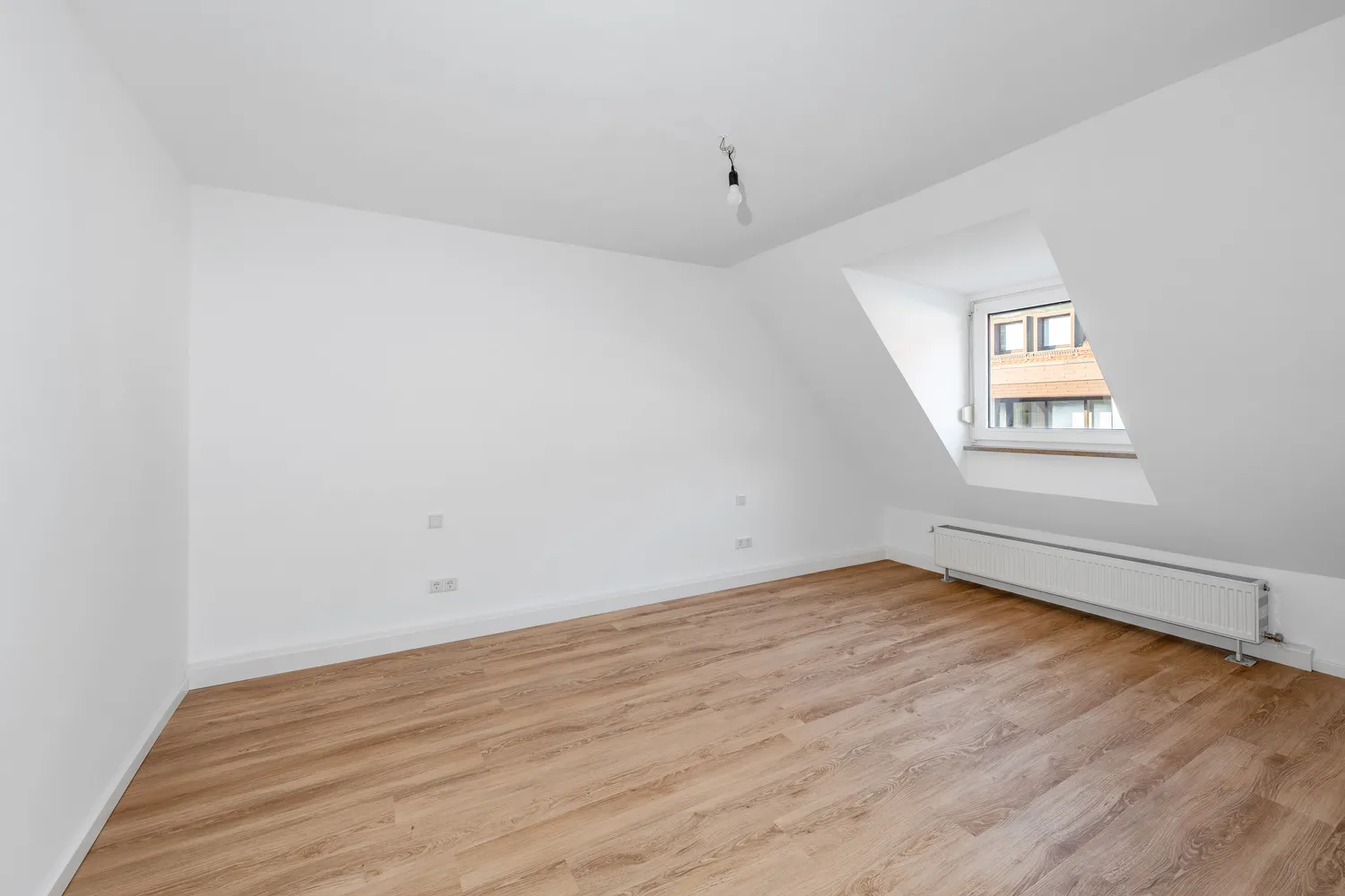 3 Zimmer Wohnung mit 77 m² in Nürnberg – Bild 2