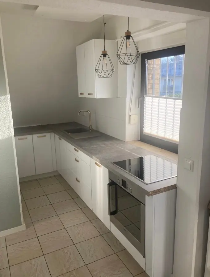 3 Zimmer Wohnung mit 64 m² in Frechen – Bild 2