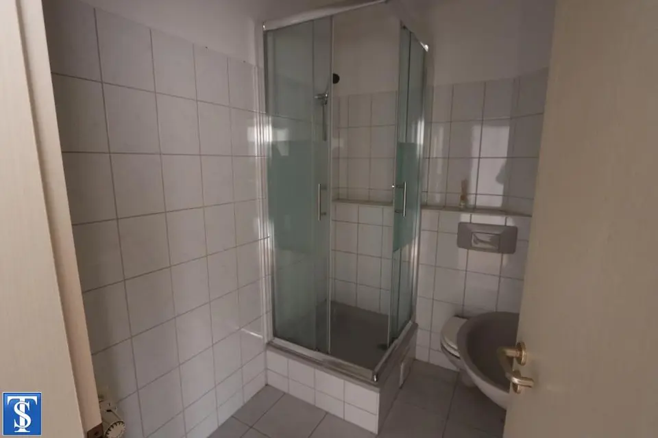 2 Zimmer Wohnung mit 43 m² in Plauen – Bild 8